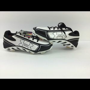 UA Spine Glyde WMN Softball Fastpitch Cleats SZ 8
